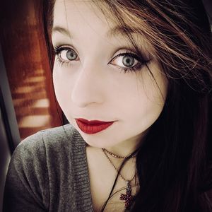 Meet your Posher, Lacy